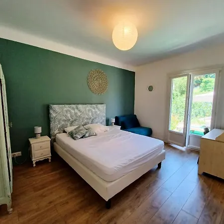 빌라 Villa De 3 Chambres A Vero Avec Magnifique Vue Sur La Montagne Piscine Privee Jardin Clos A 20 Km De La Plage